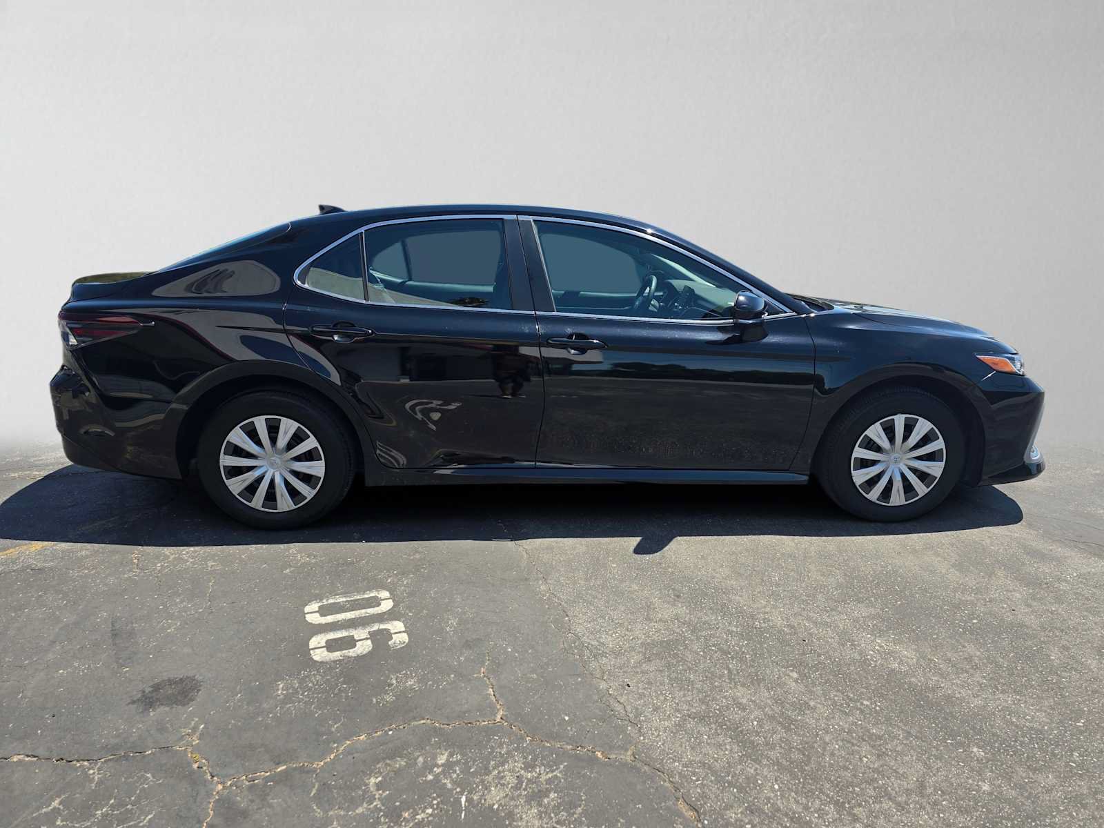 Used 2023 Toyota Camry LE w/ Cold Weather Package FWD image 2