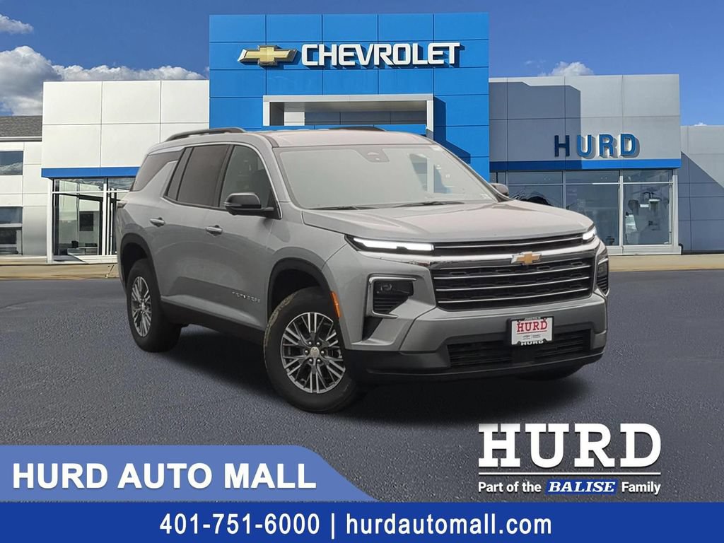 New 2026 Chevrolet Traverse LT w/ Driver Confidence Package