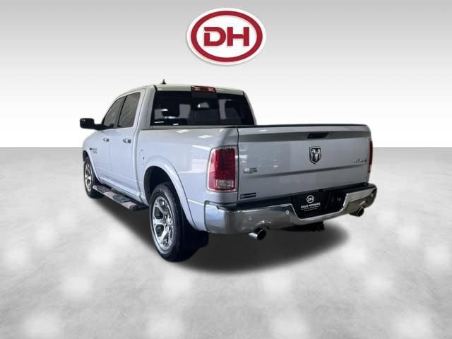 Used 2017 RAM 1500 Laramie w/ Convenience Group AWD/4WD image 10