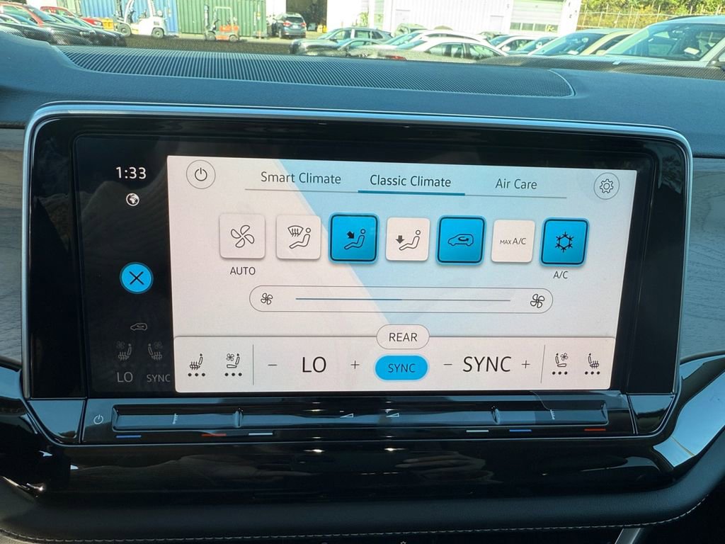 New 2026 Volkswagen Atlas SE image 20