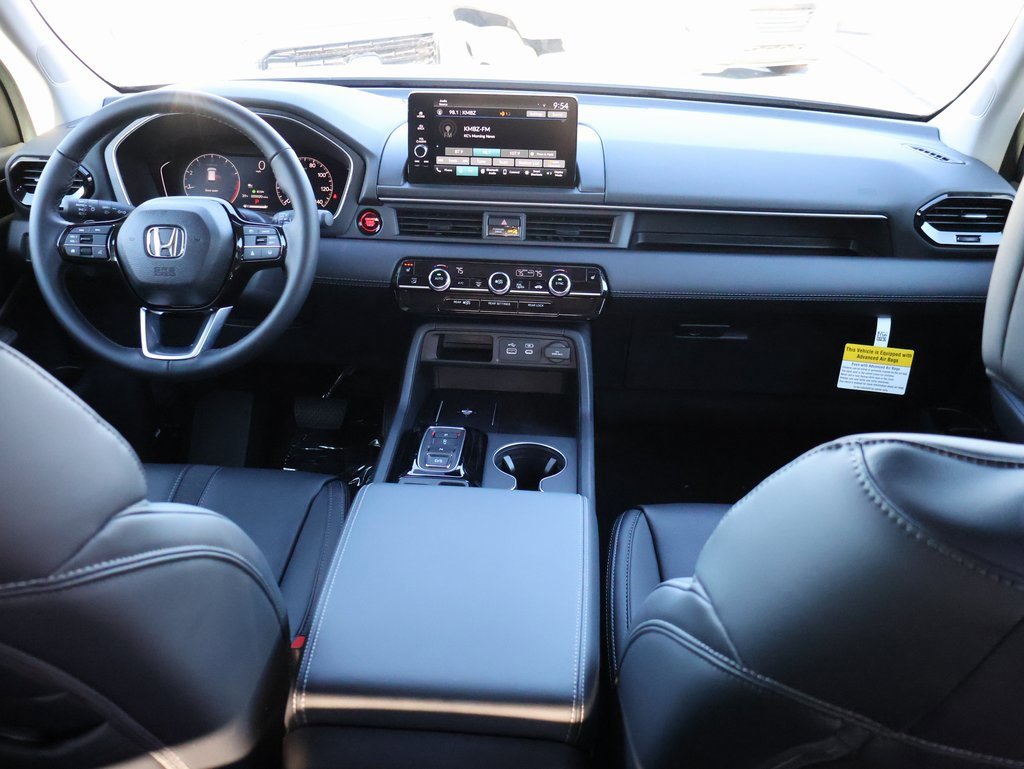 New 2025 Honda Pilot EX-L image 13