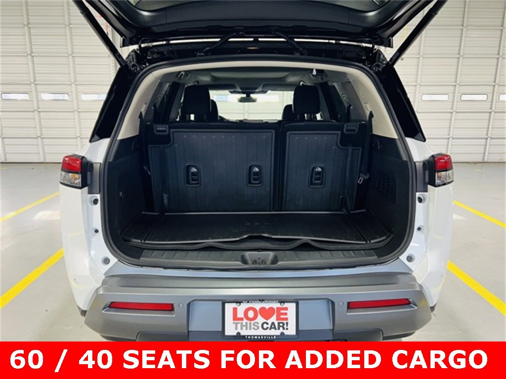 New 2026 Nissan Pathfinder Platinum image 12