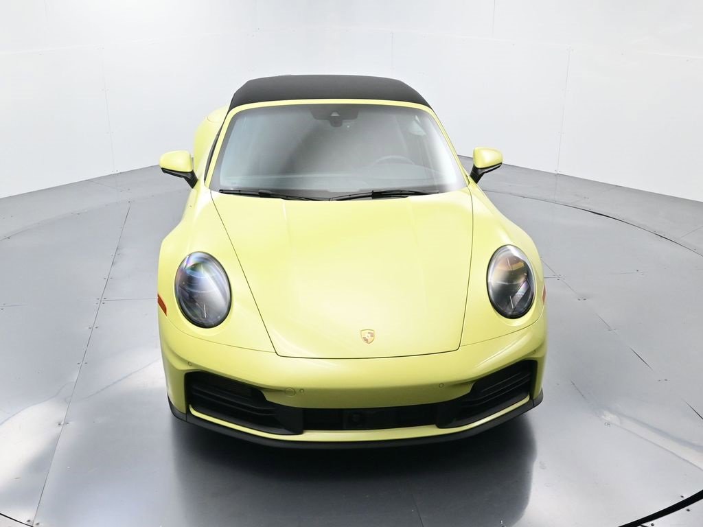Used 2025 Porsche 911 Carrera image 33