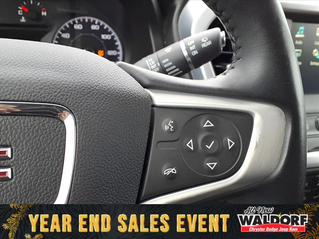 Used 2017 GMC Acadia SLE w/ Driver Alert Package I image 18