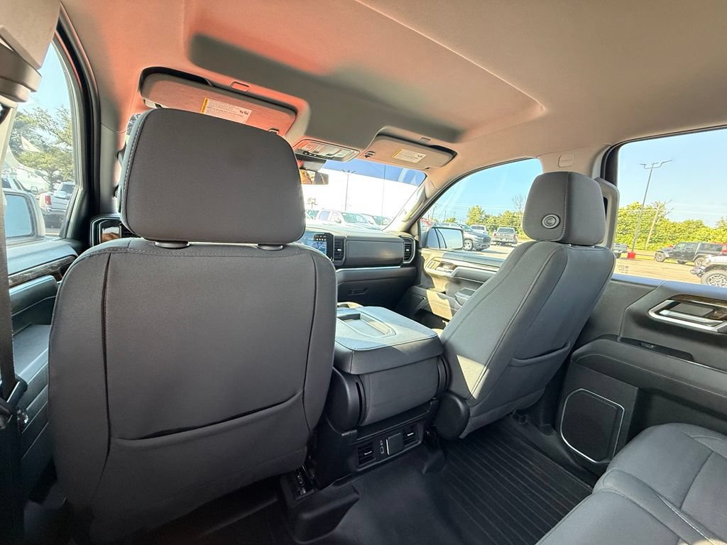 Used 2022 GMC Sierra 1500 Elevation AWD/4WD image 24