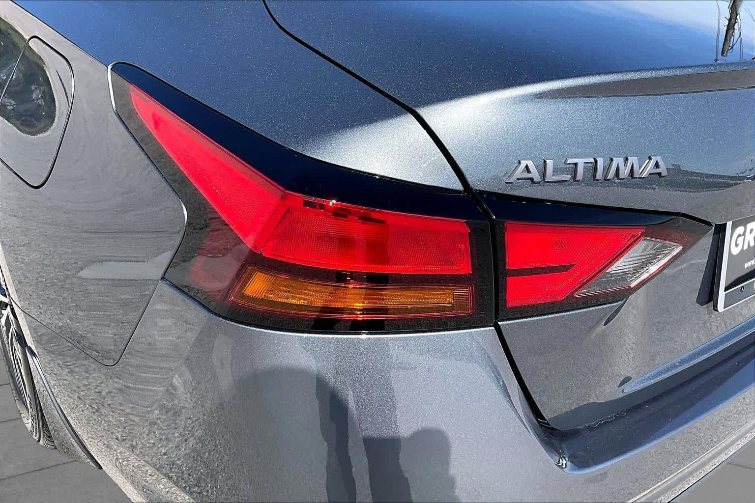 New 2026 Nissan Altima 2.5 SV FWD image 14