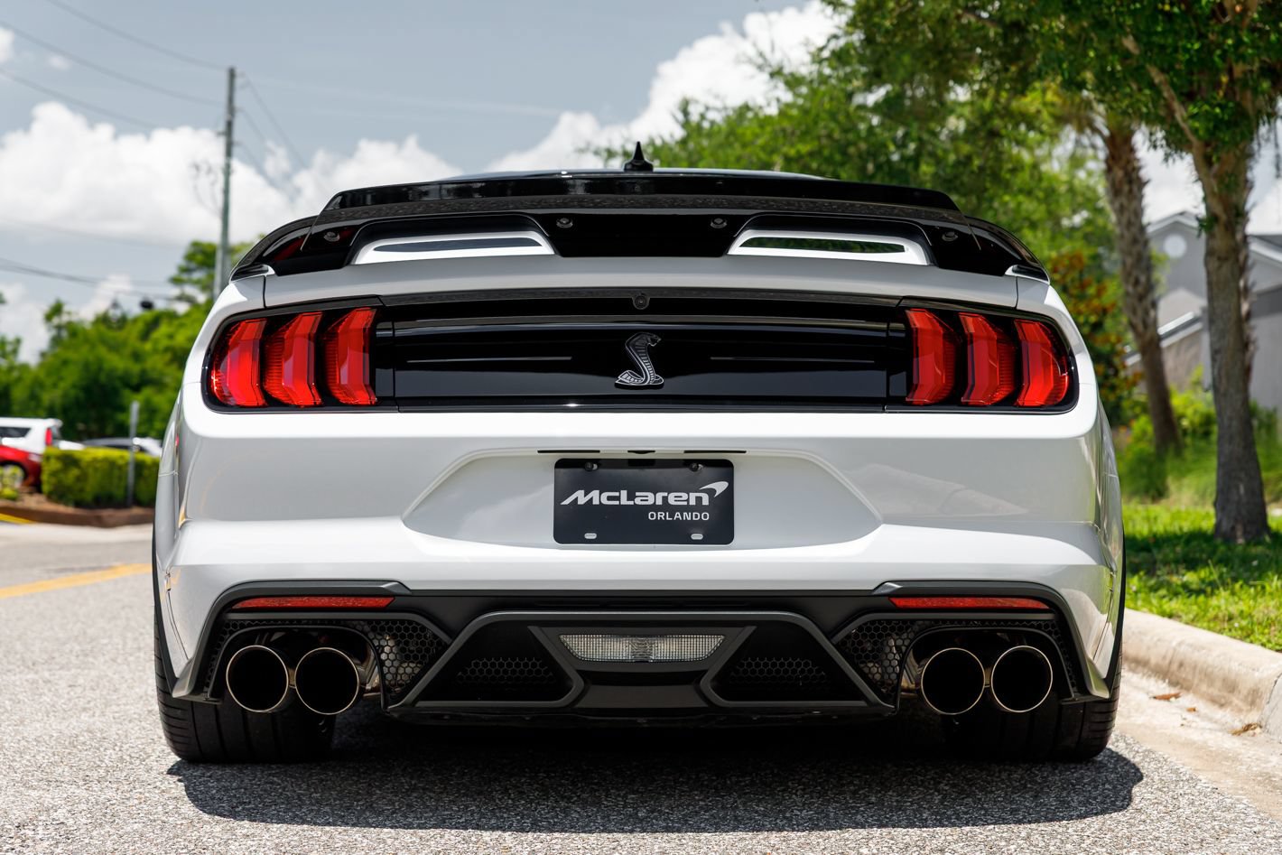 Used 2022 Ford Mustang Shelby GT500 w/ Technology Package RWD image 26