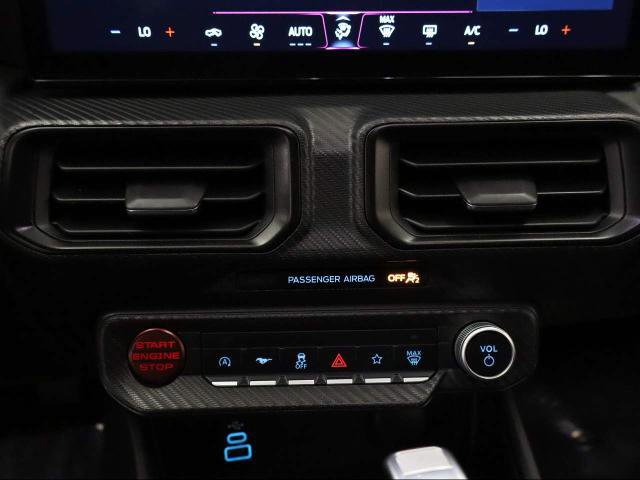 Certified 2025 Ford Mustang Coupe image 34