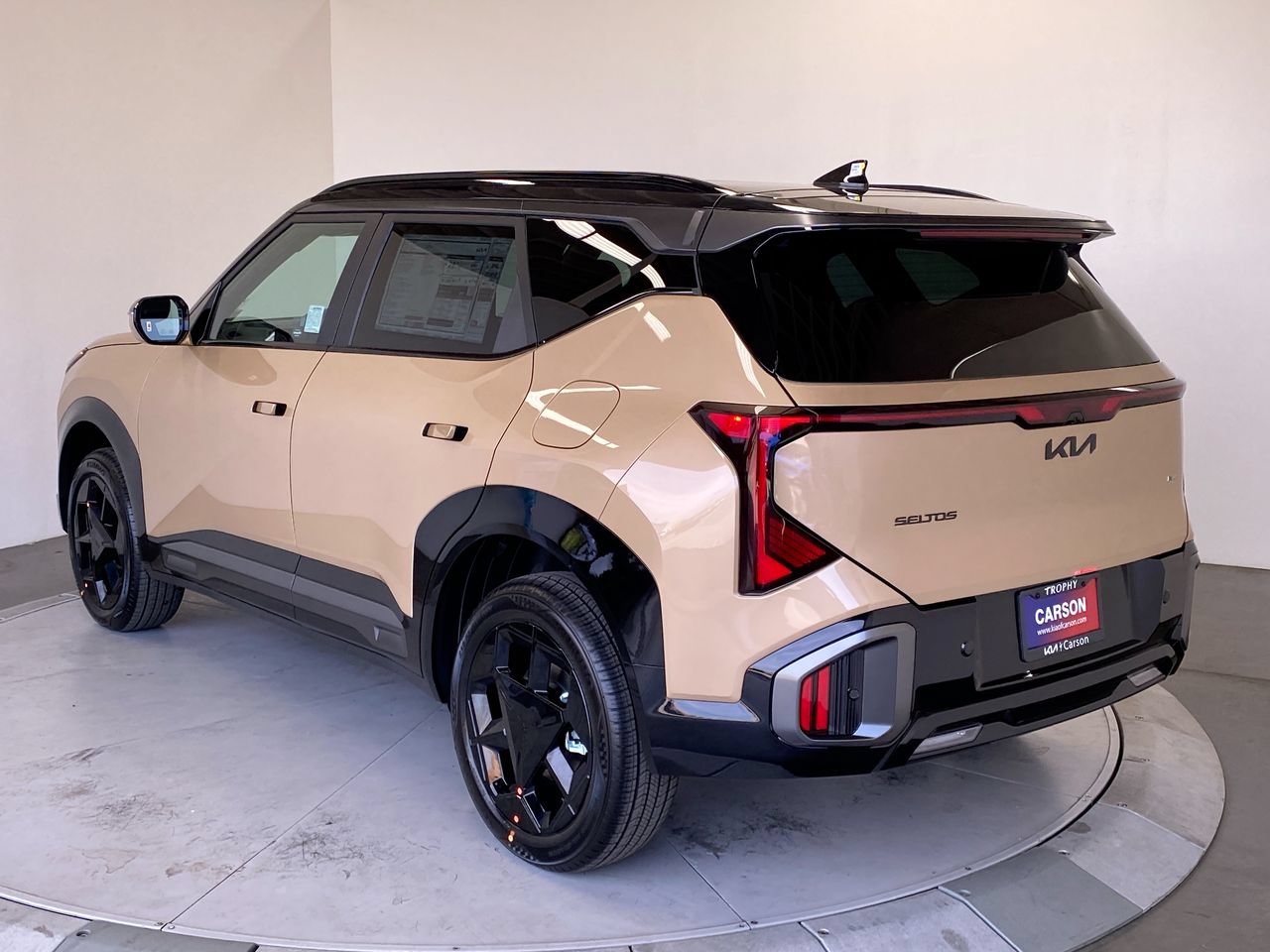 New 2027 Kia Seltos X-Line S AWD/4WD image 3