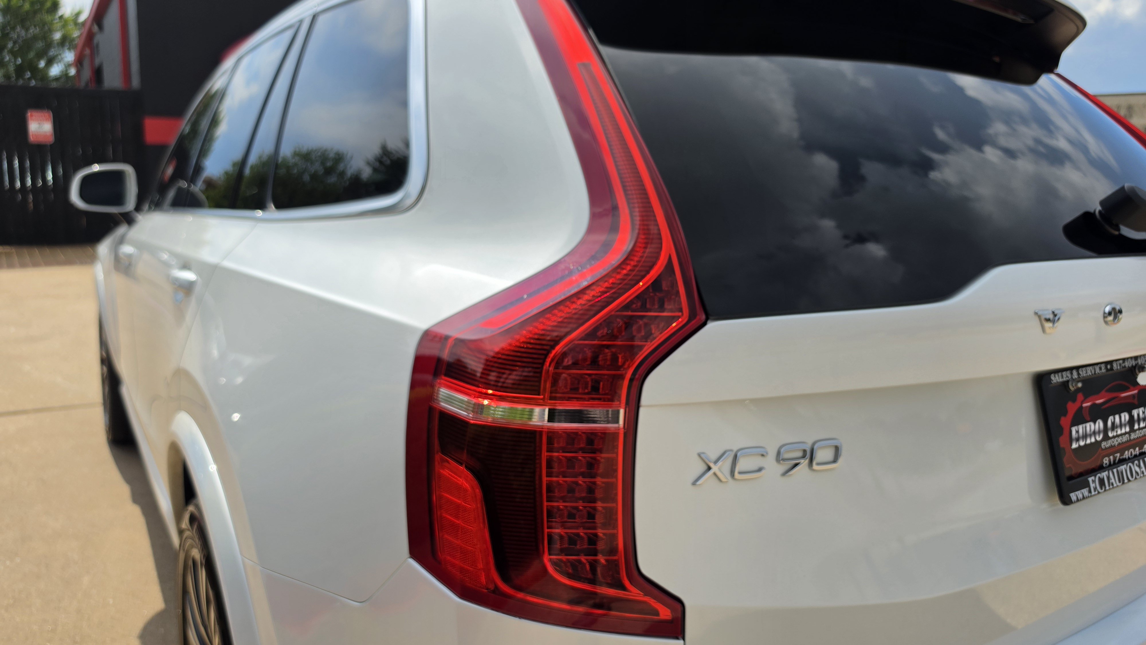 Used 2020 Volvo XC90 T6 Momentum AWD/4WD image 10