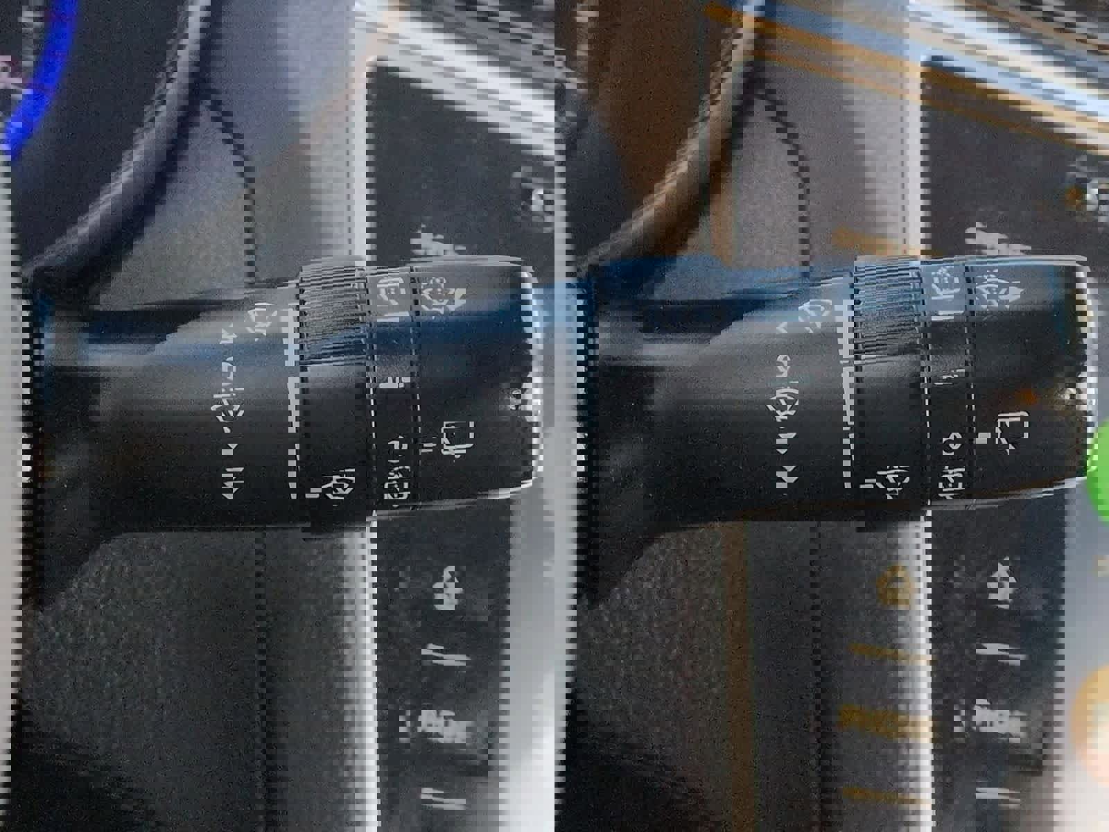 Used 2019 Subaru Outback 2.5i Premium w/ Popular Package #2 image 26