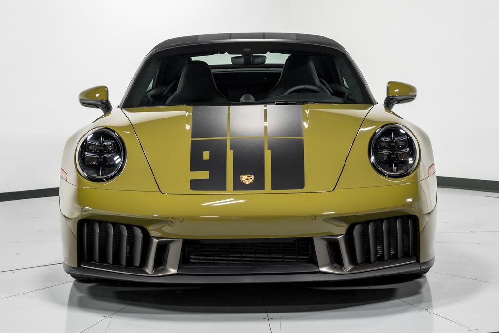 Used 2026 Porsche 911 Carrera GTS image 48
