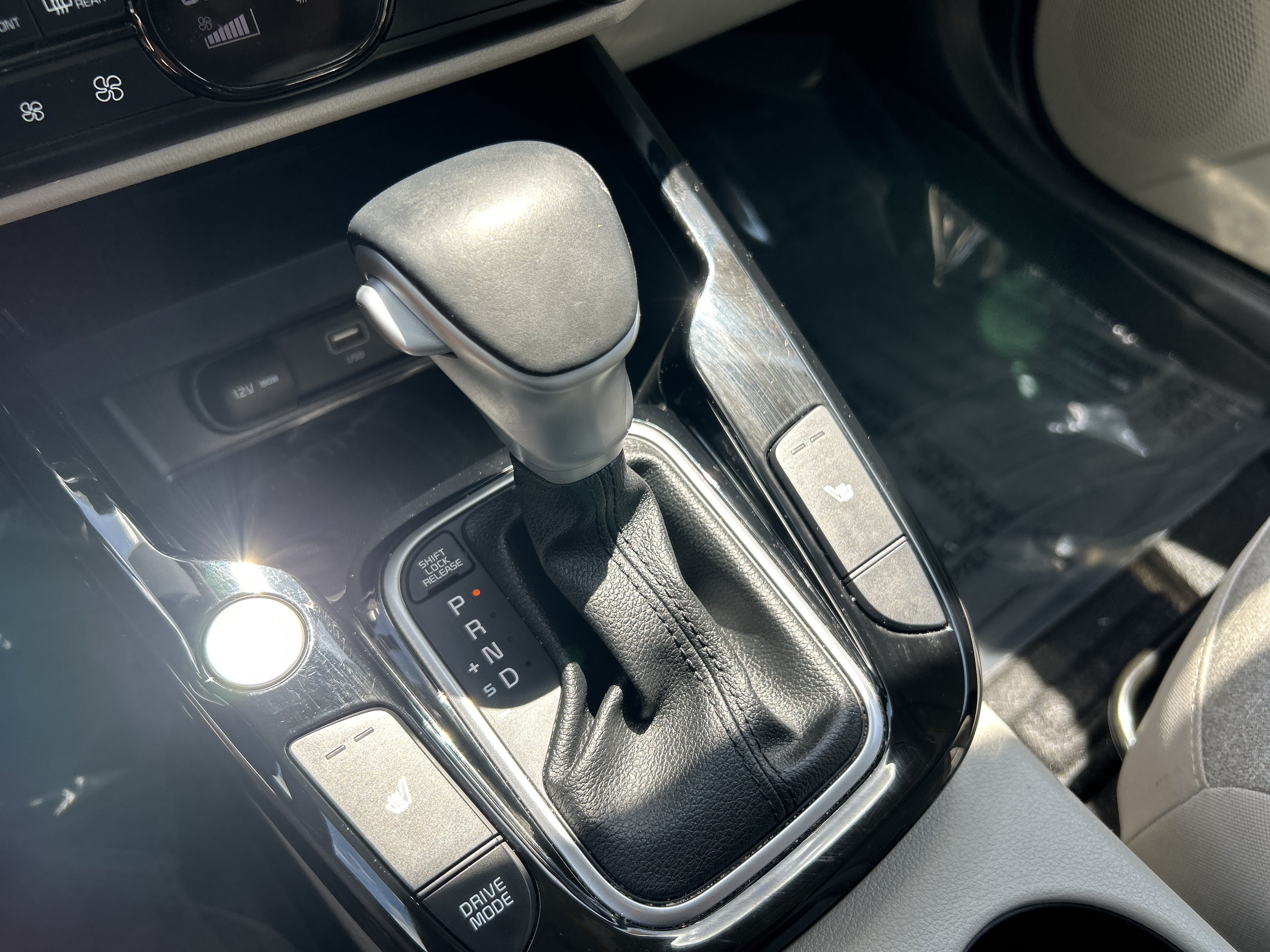 Used 2024 Kia Soul EX FWD image 24