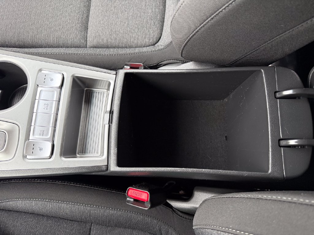 Used 2023 Hyundai Kona SE FWD image 32