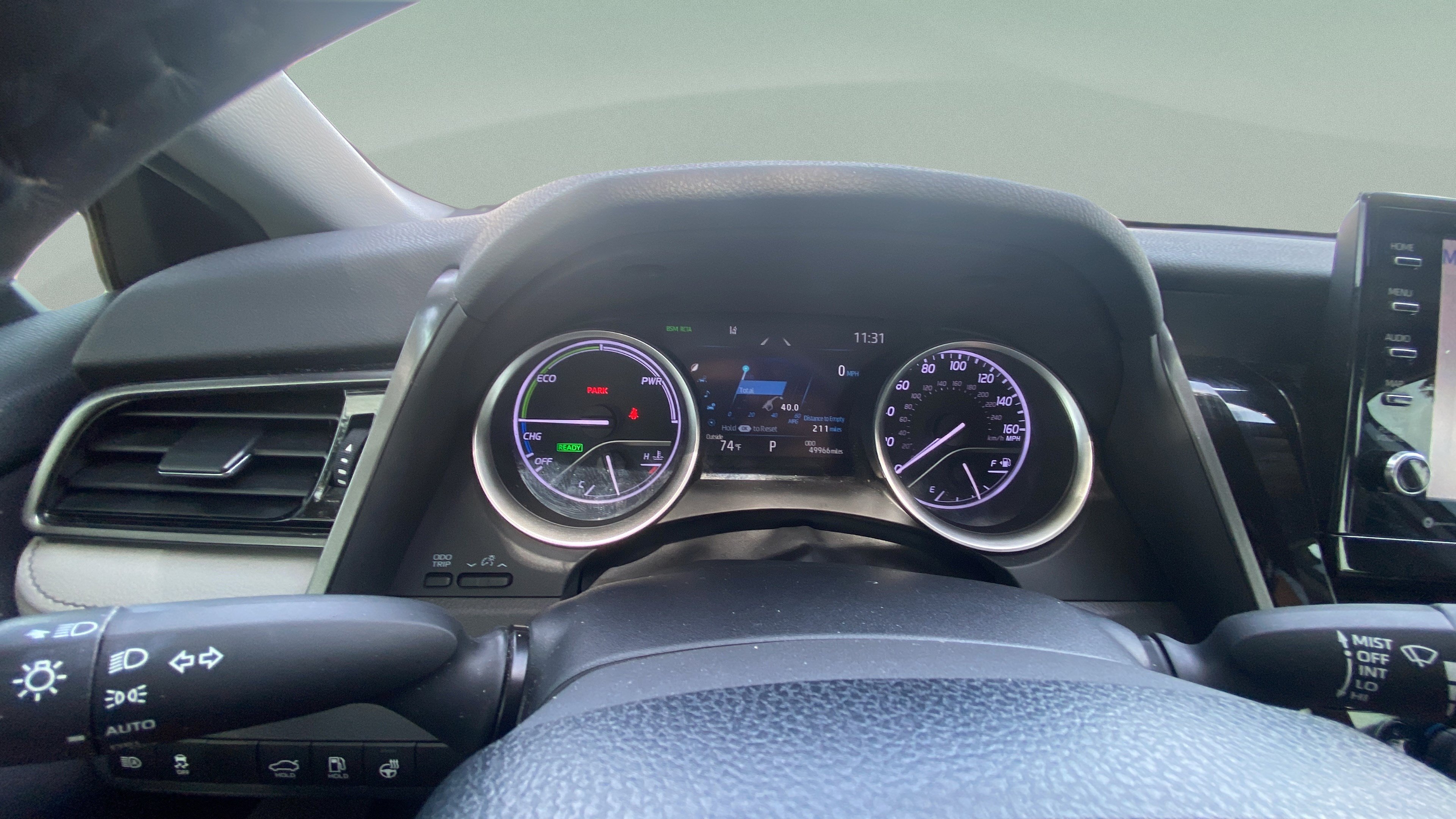 Used 2021 Toyota Camry XLE w/ Cold Weather Package FWD image 21