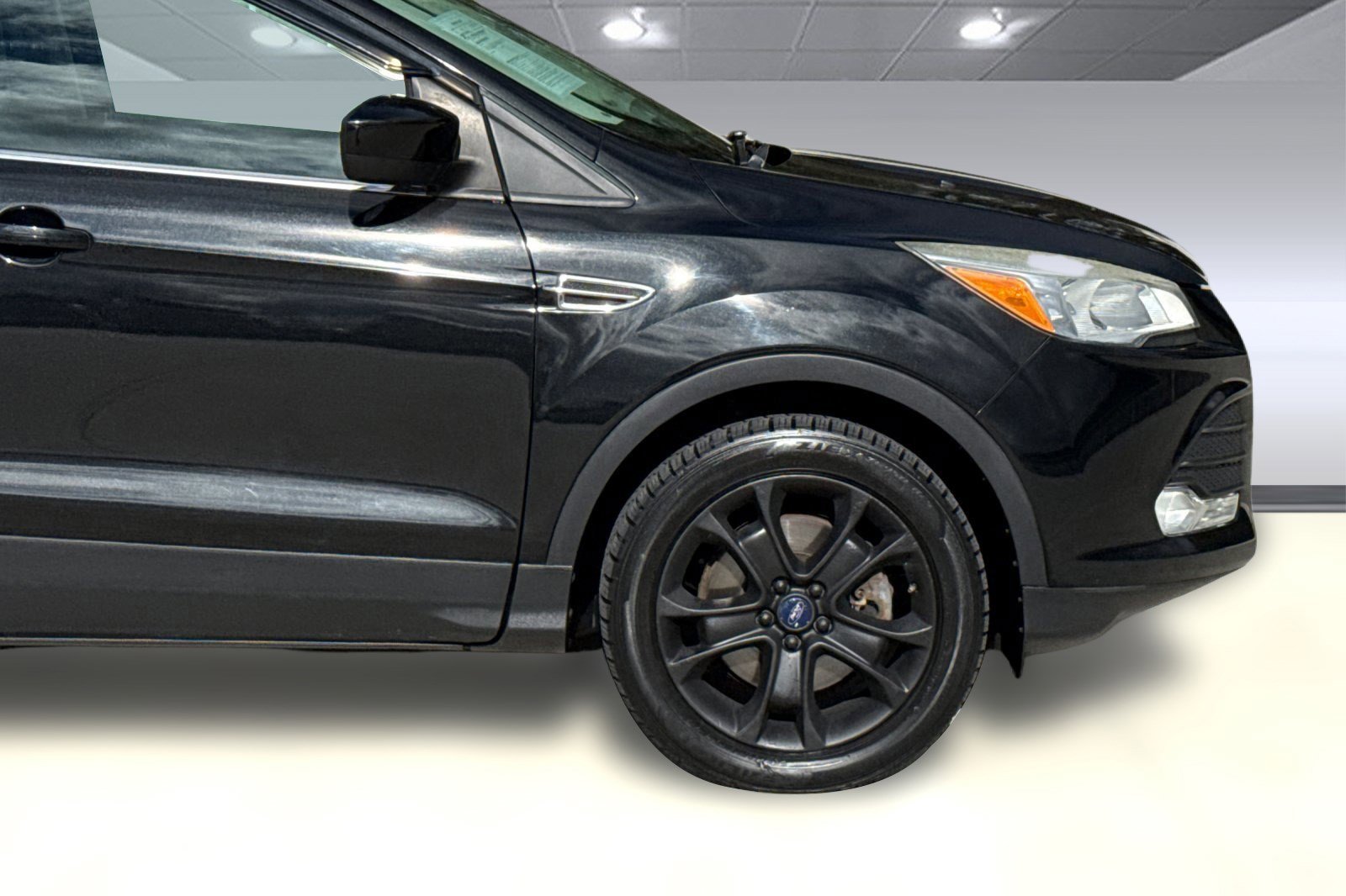 Used 2013 Ford Escape SE image 33