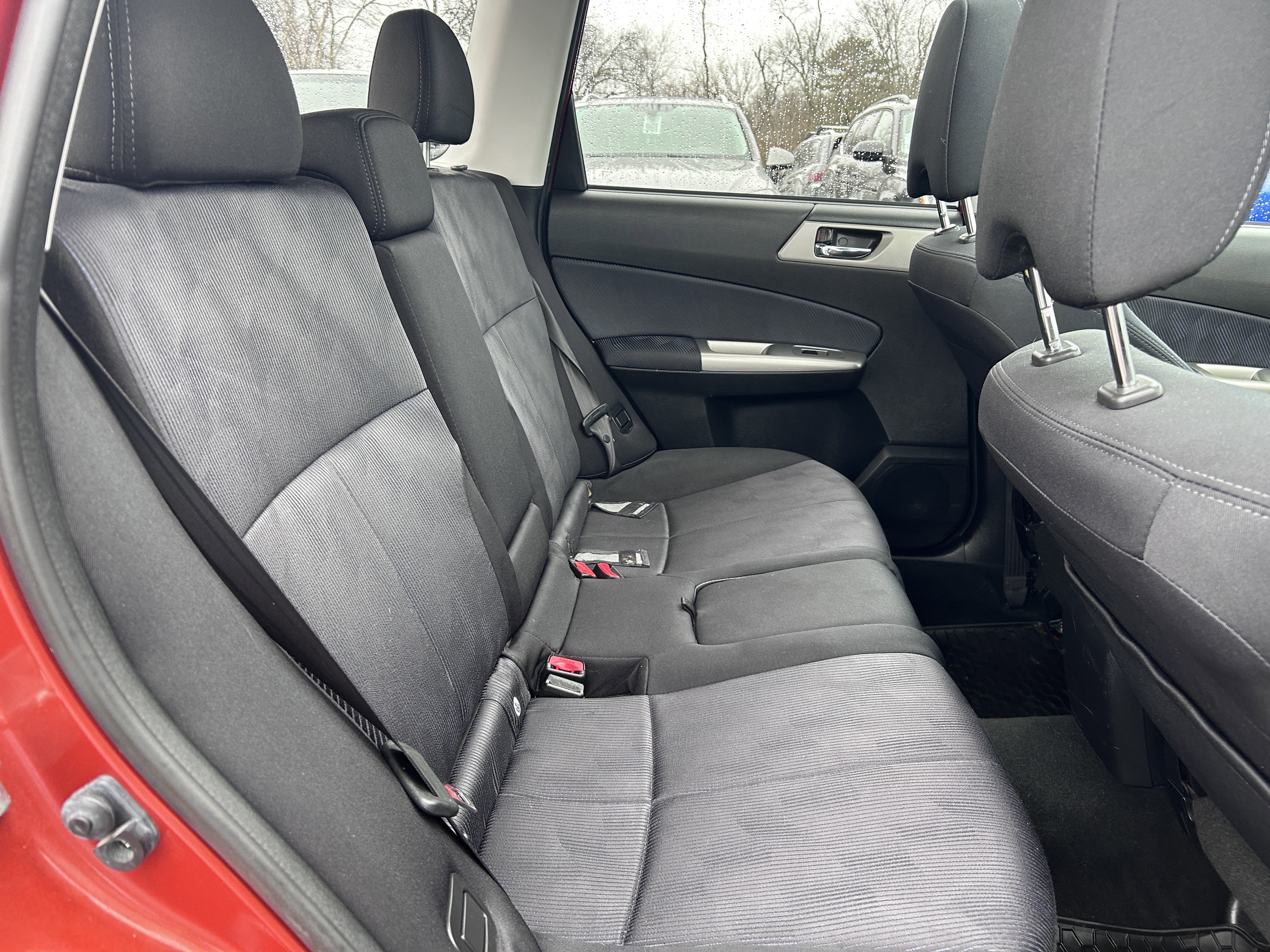 Used 2010 Subaru Forester 2.5X Premium image 22