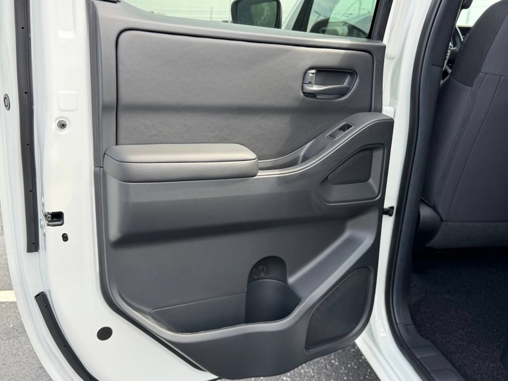 New 2026 Nissan Frontier SV w/ Tow Package AWD/4WD image 19