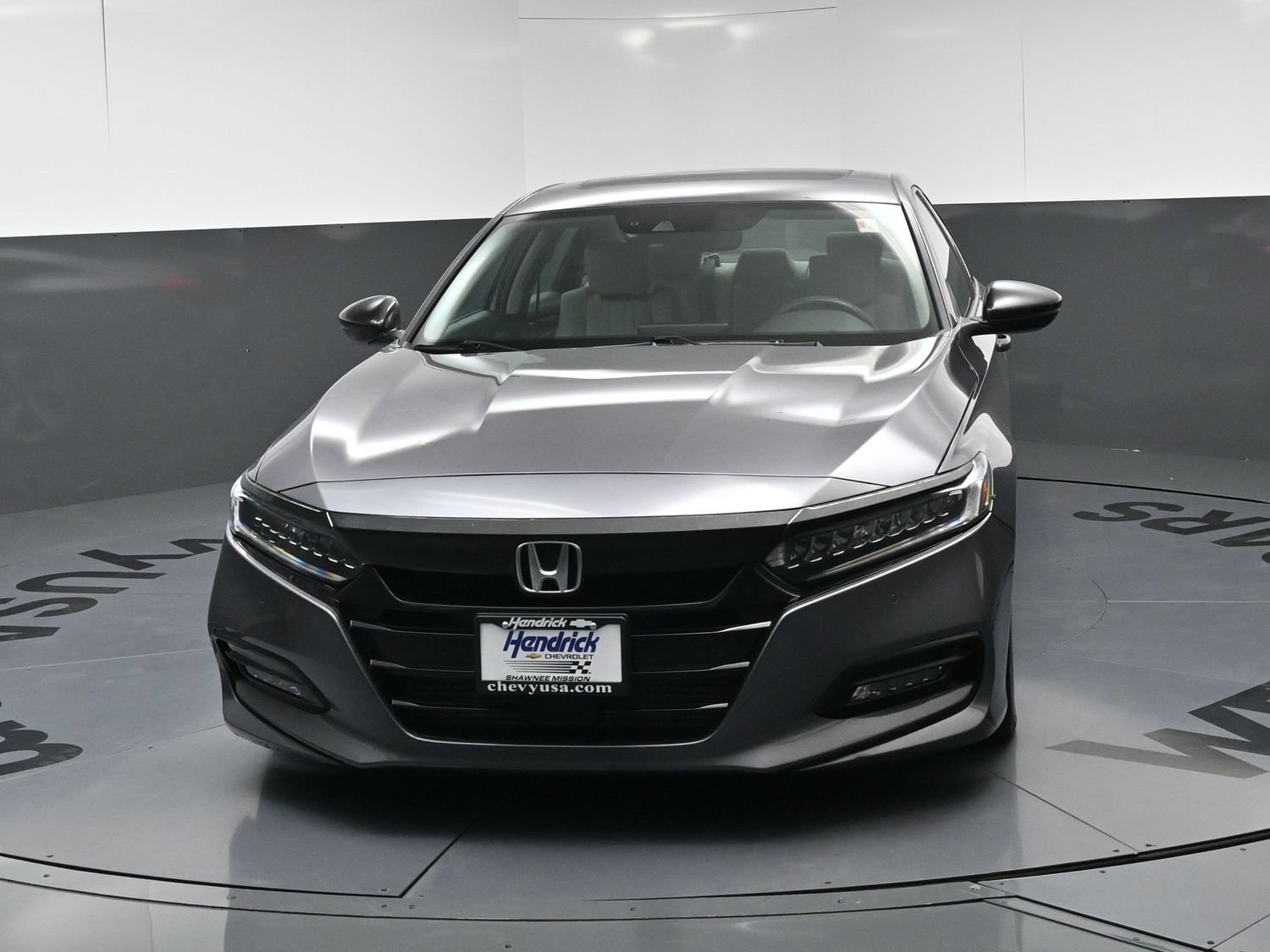 Used 2018 Honda Accord Touring image 5