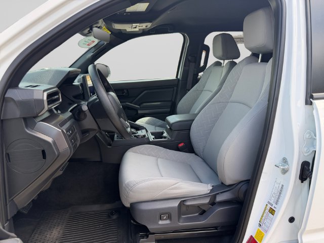 Certified 2026 Toyota Tacoma SR5 AWD/4WD image 10