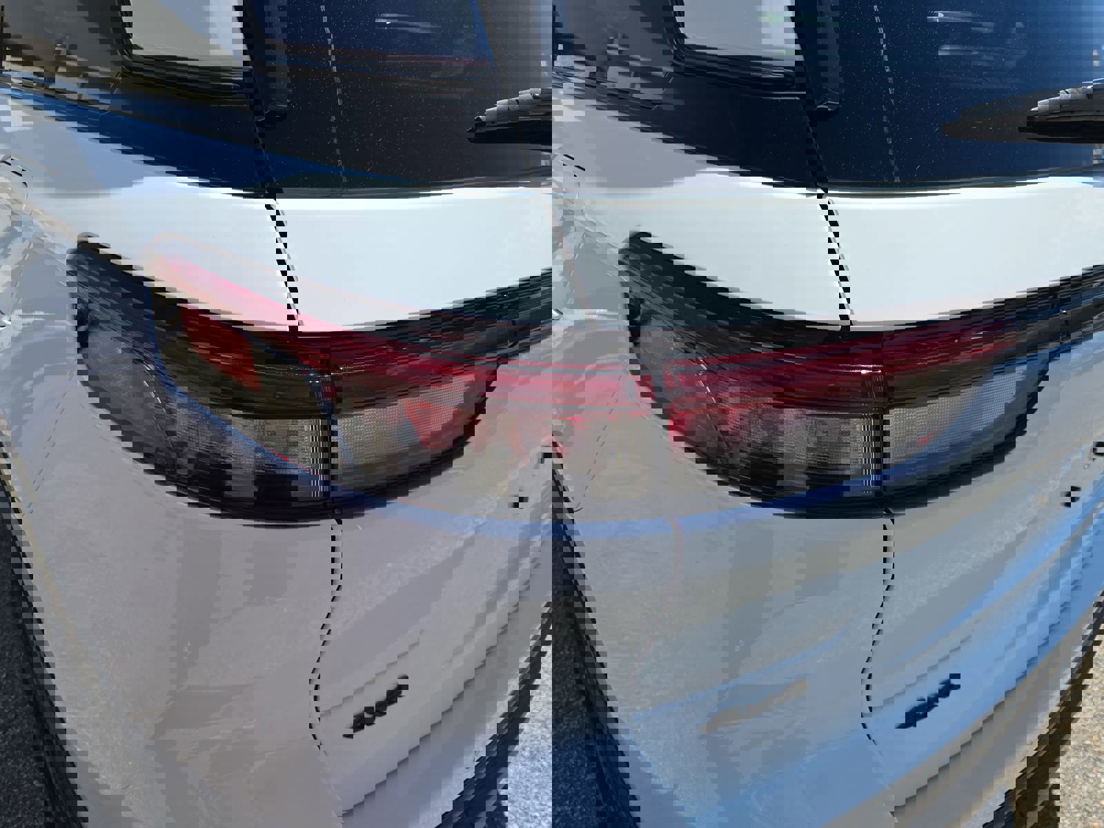 Used 2024 Jeep Grand Cherokee Altitude image 36