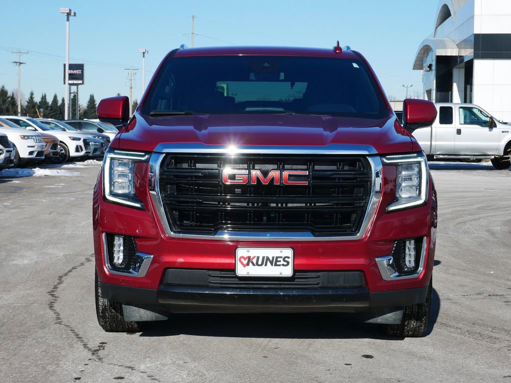Used 2023 GMC Yukon SLE AWD/4WD image 2