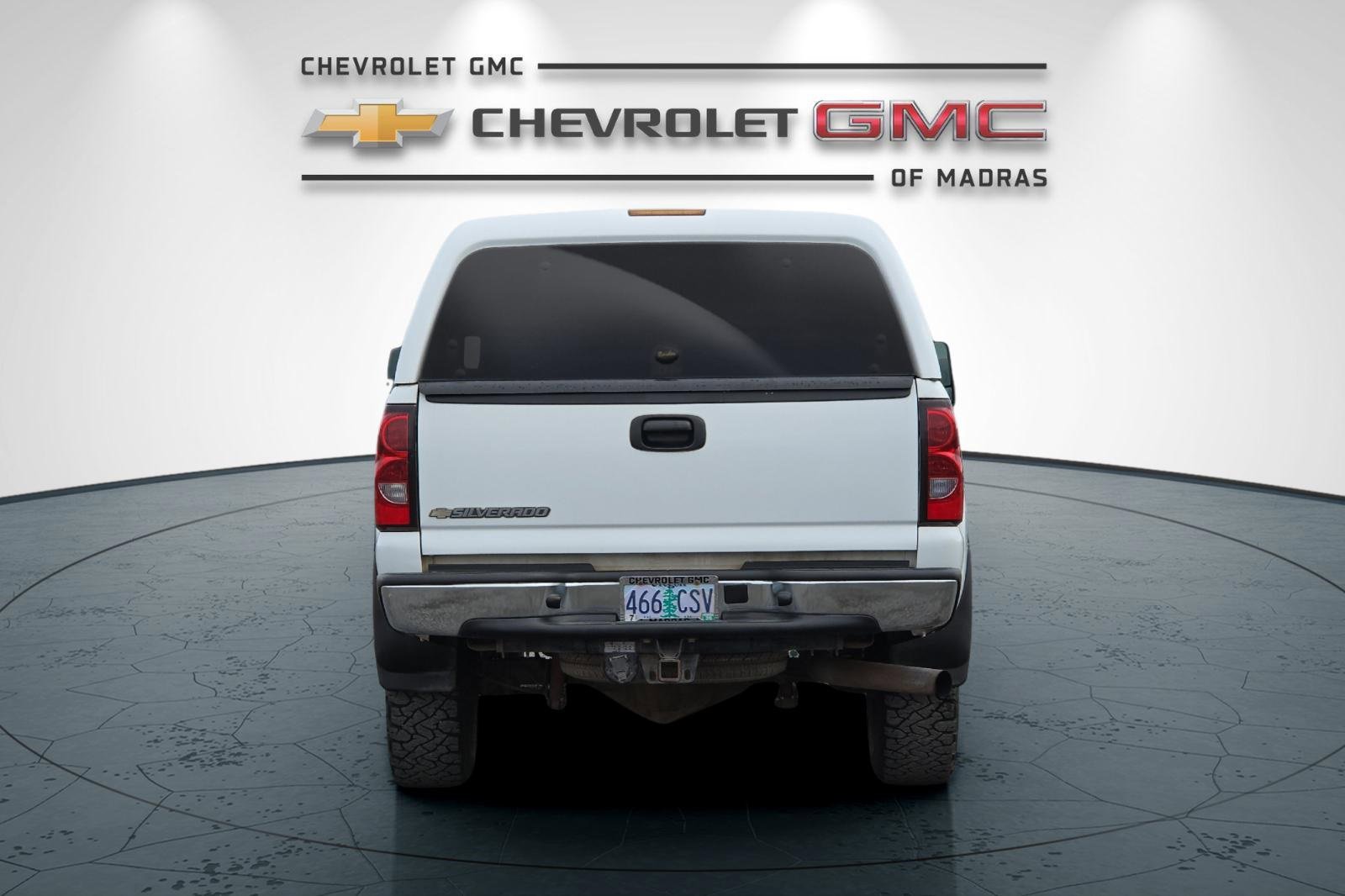 Used 2006 Chevrolet Silverado 2500 LT w/ Heavy-Duty Power Package image 4