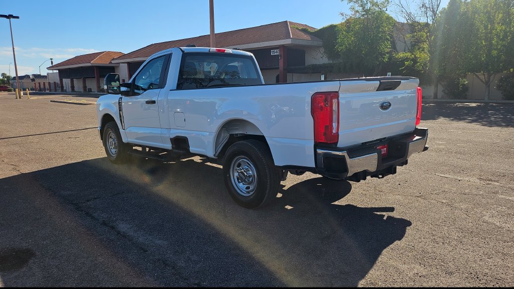 Used 2024 Ford F250 XL w/ XL Driver Assist Package RWD image 8