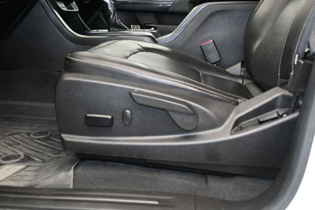 Used 2022 Chevrolet Colorado Z71 AWD/4WD image 21