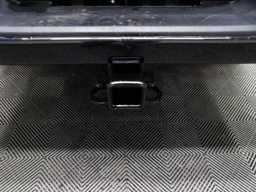 Used 2023 GMC Sierra 3500 Denali w/ Technology Package image 41