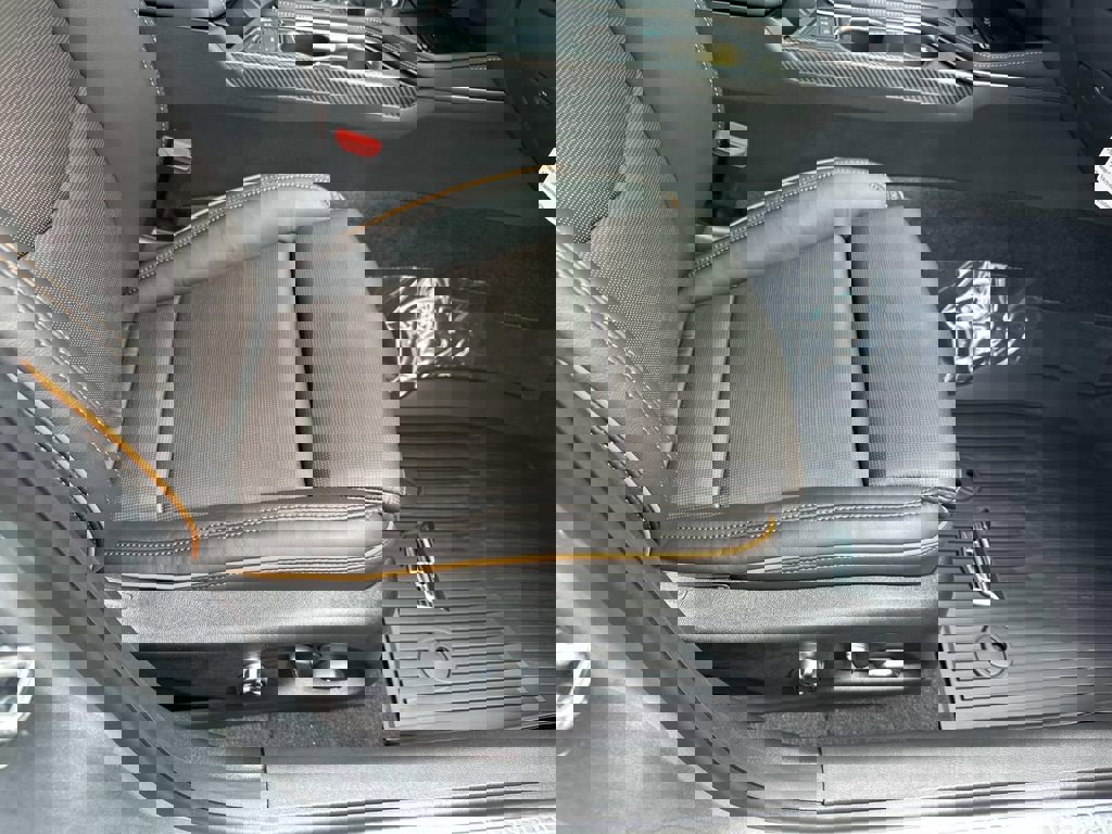 New 2026 Cadillac CT4 V image 10