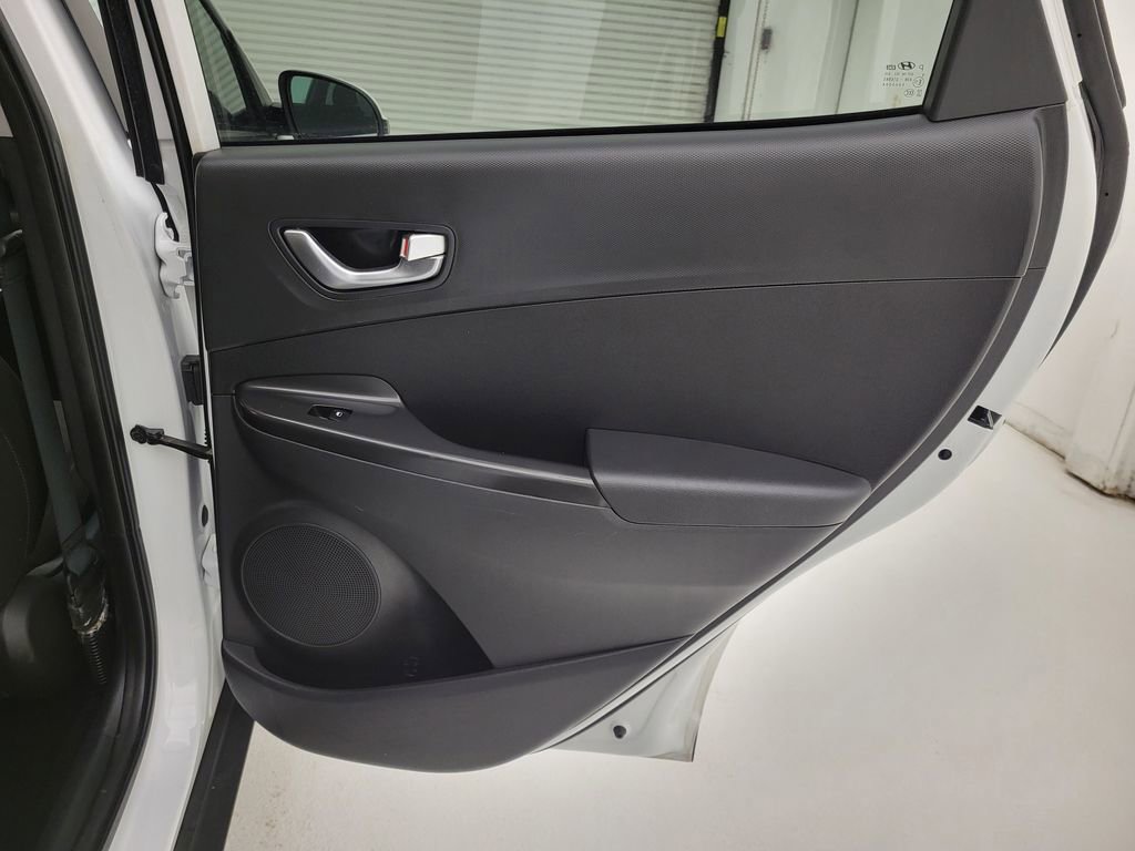 Used 2023 Hyundai Kona SEL w/ Convenience Package image 35