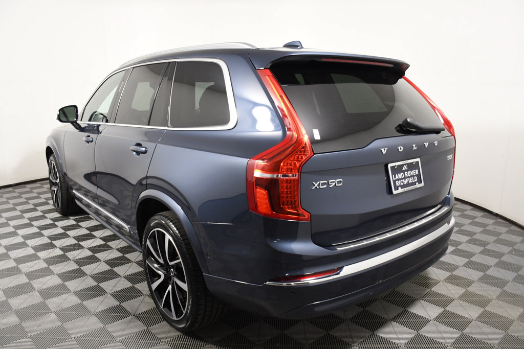 Used 2023 Volvo XC90 B5 Plus w/ Protection Package AWD/4WD image 4