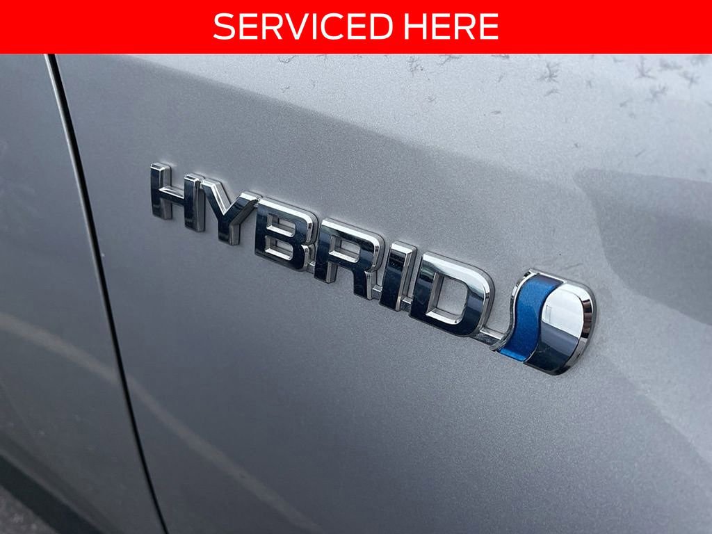 Used 2018 Toyota RAV4 Limited image 4