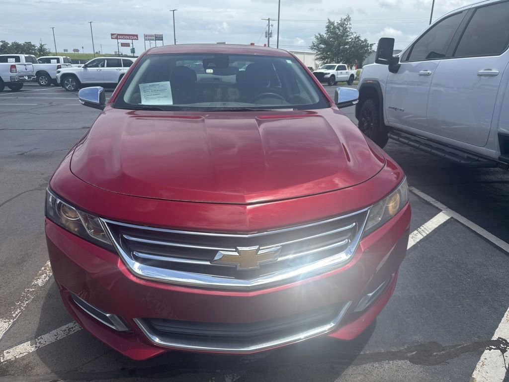 Used 2014 Chevrolet Impala LT FWD image 2