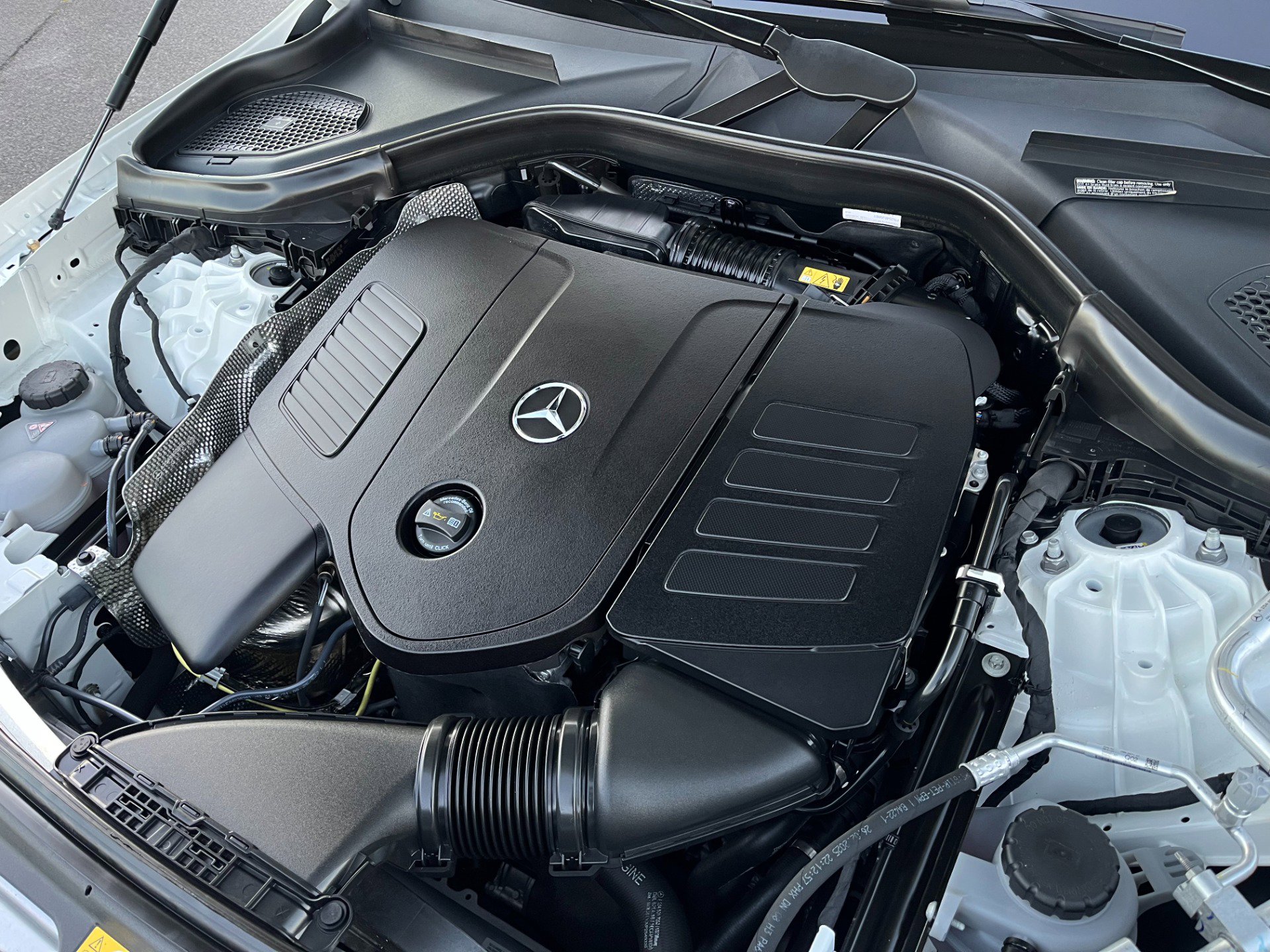 Used 2025 Mercedes-Benz GLC 300 4MATIC NIGHT PKG, AMG LINE PKG image 64