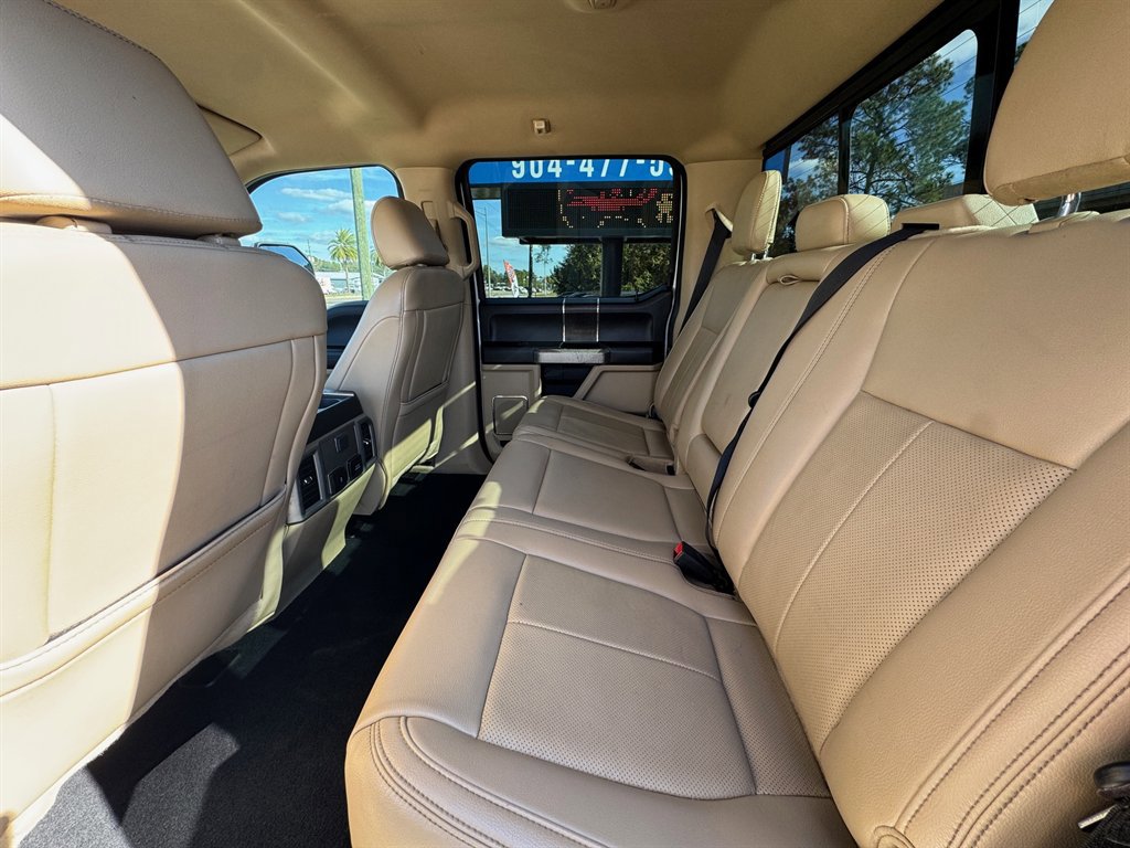 Used 2021 Ford F250 Lariat w/ Lariat Ultimate Package AWD/4WD image 13