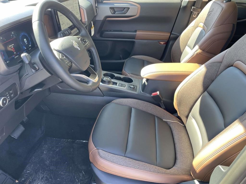 New 2025 Ford Bronco Sport Outer Banks image 17