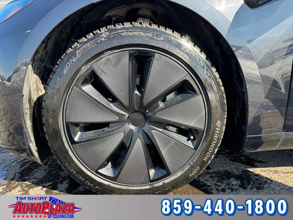 Used 2024 Tesla Model 3 Standard Range image 12