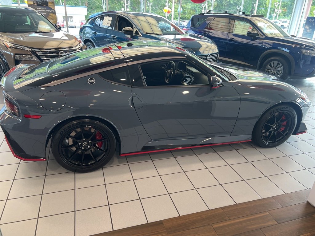 Certified 2024 Nissan Z NISMO w/ Floor Mat Package image 4