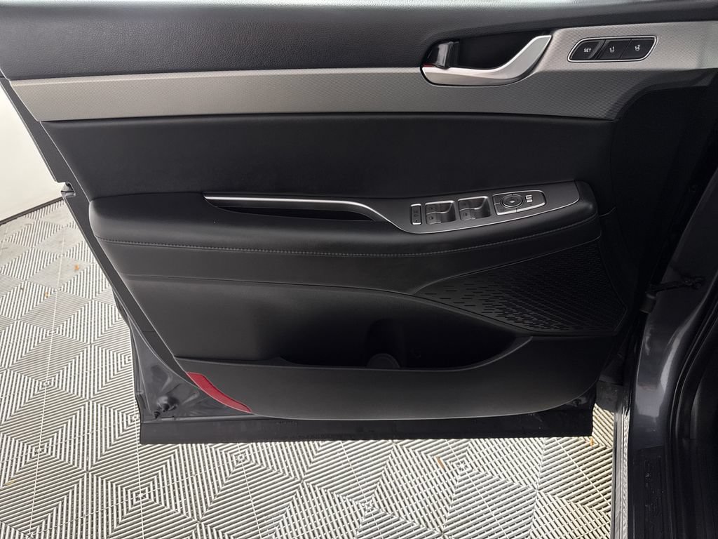 Used 2022 Hyundai Palisade SEL w/ Premium Package FWD image 10