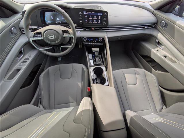 New 2026 Hyundai Elantra SEL Sport Premium video 3
