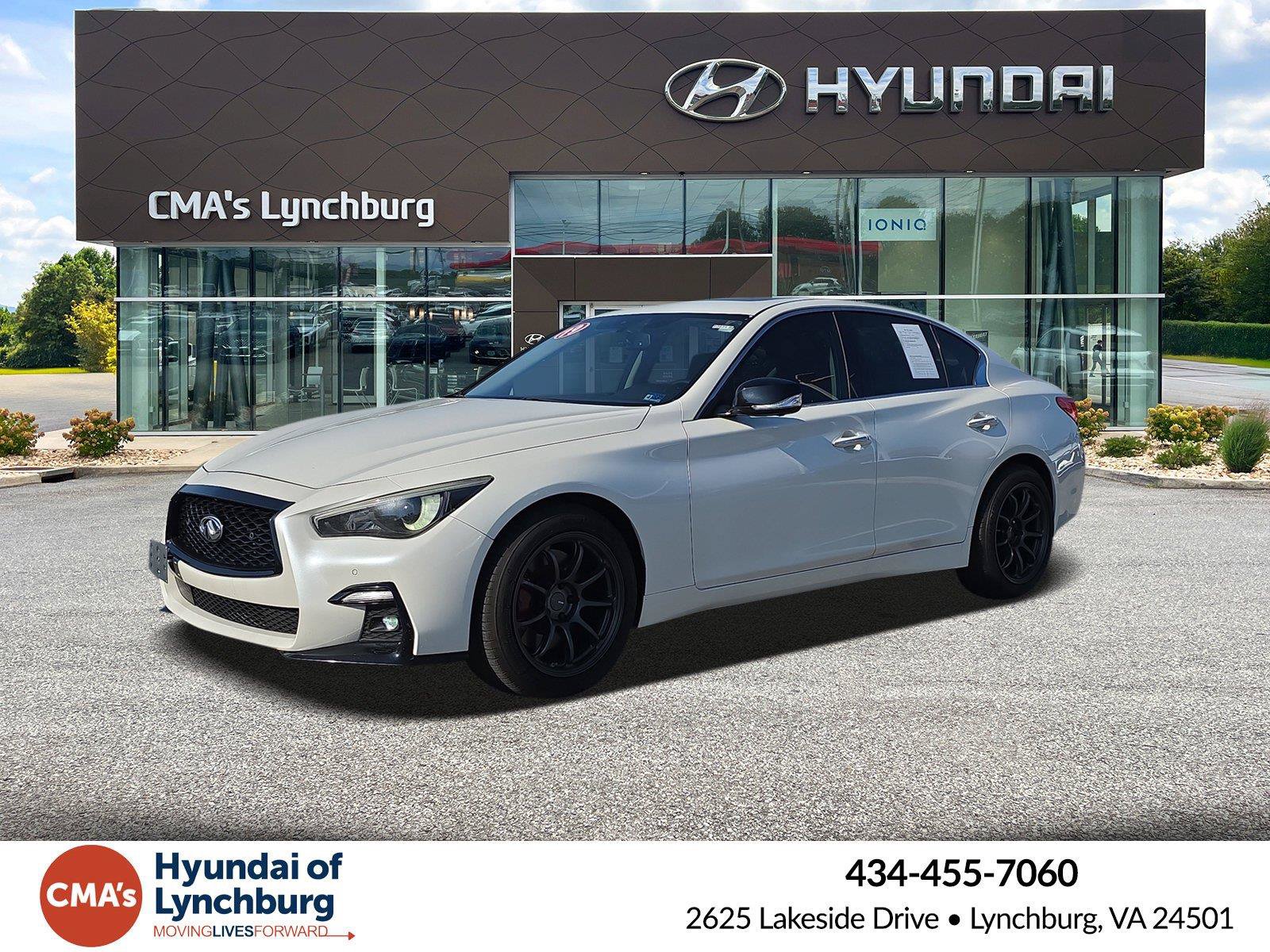 Used 2017 INFINITI Q50 Red Sport 400 AWD/4WD image 1