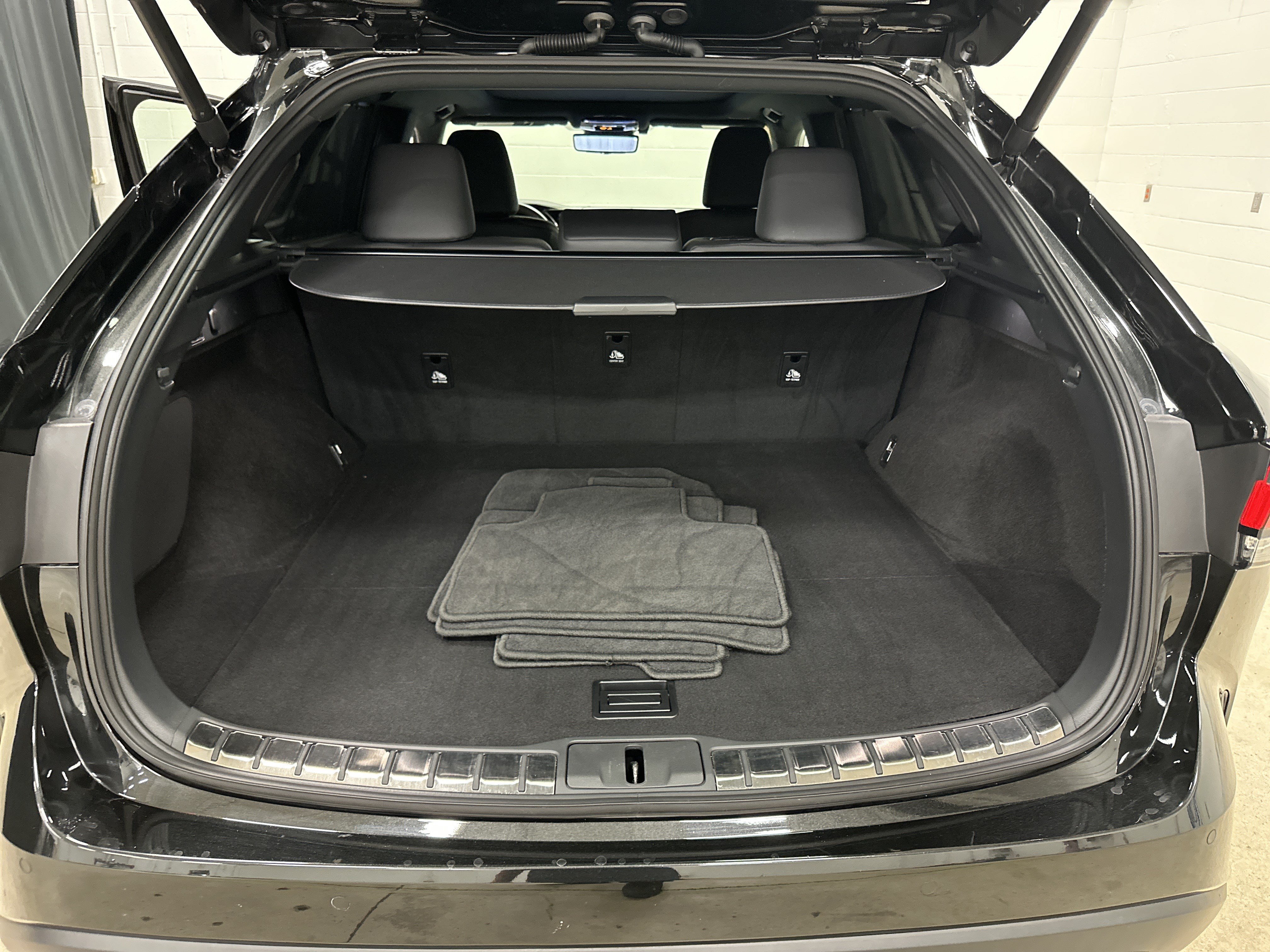 Certified 2025 Lexus RX 350 AWD w/ Convenience Package image 34