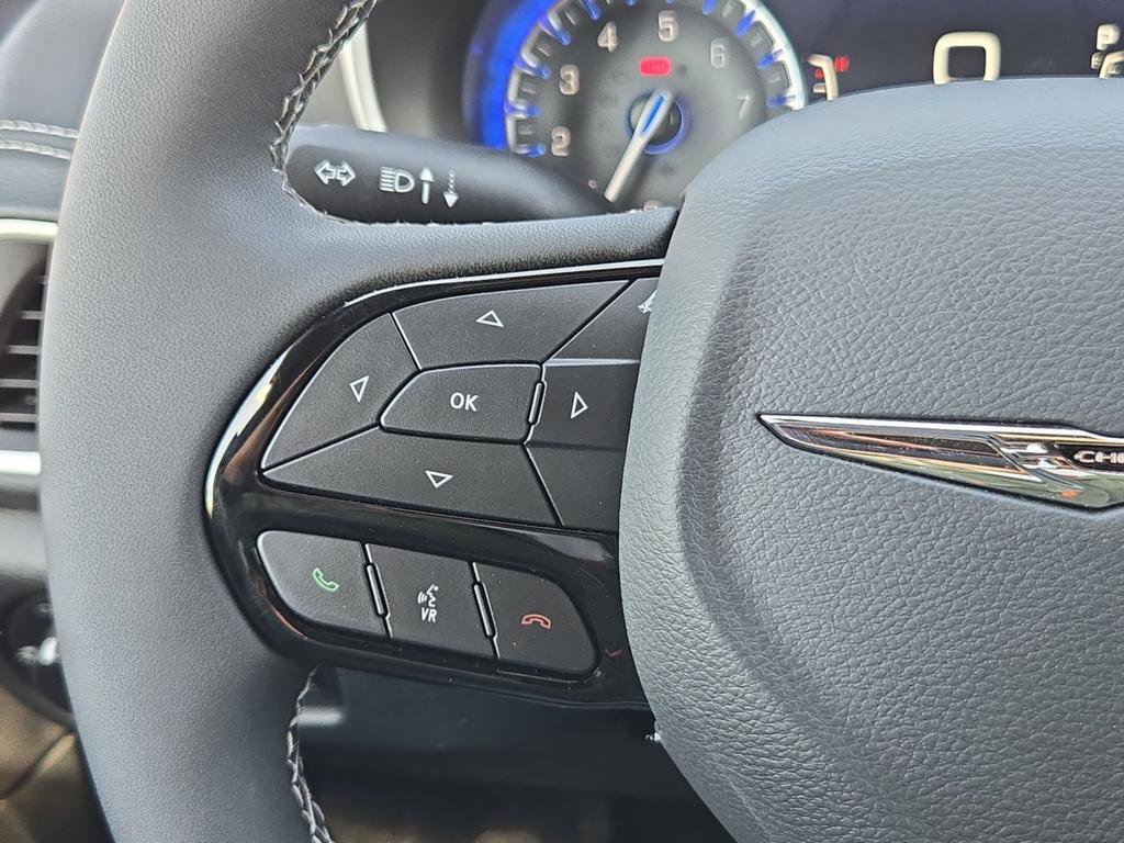 New 2026 Chrysler Pacifica Select w/ S Appearance Package FWD image 23