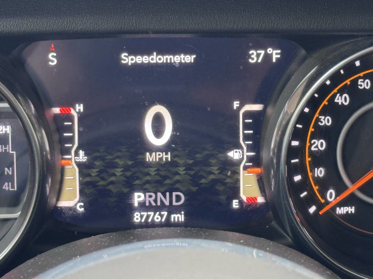 Used 2021 Jeep Wrangler Unlimited Sahara w/ Uconnect 4C Nav & Sound Group image 16