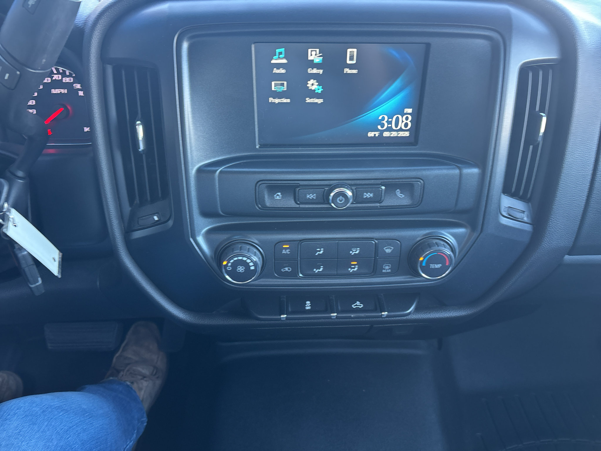 Used 2018 Chevrolet Silverado 3500 W/T w/ WT Fleet Convenience Package AWD/4WD image 17