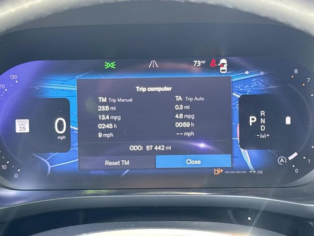 Used 2024 Volvo XC60 B5 Plus AWD/4WD image 28