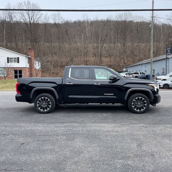 Used 2024 Toyota Tundra Limited image 6