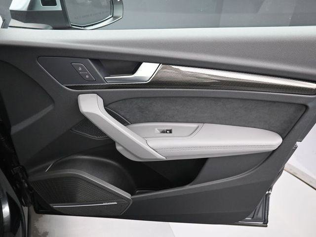 Used 2024 Audi SQ5 Premium Plus image 37